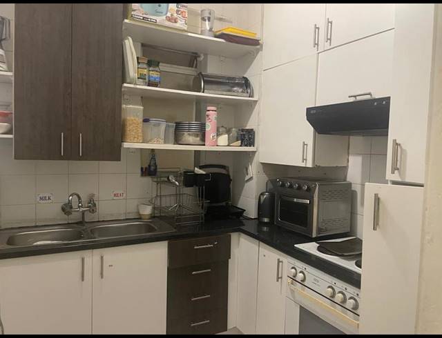 3 BEDROOM PROPERTY TO RENT IN GLENHAZEL